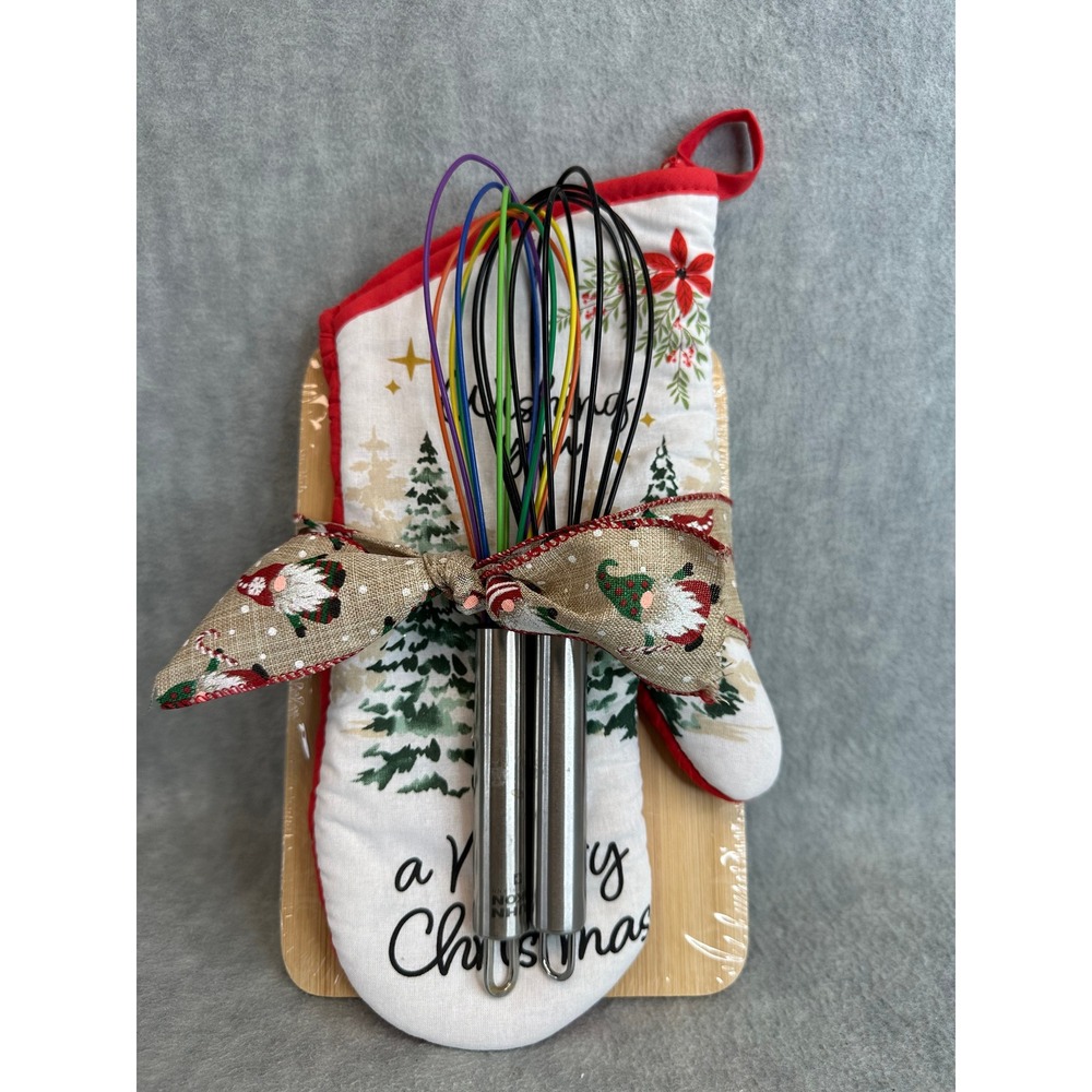 Christmas Baking‎ Gift Set Bamboo Cutting Board Oven Mitt 2 Whisks New